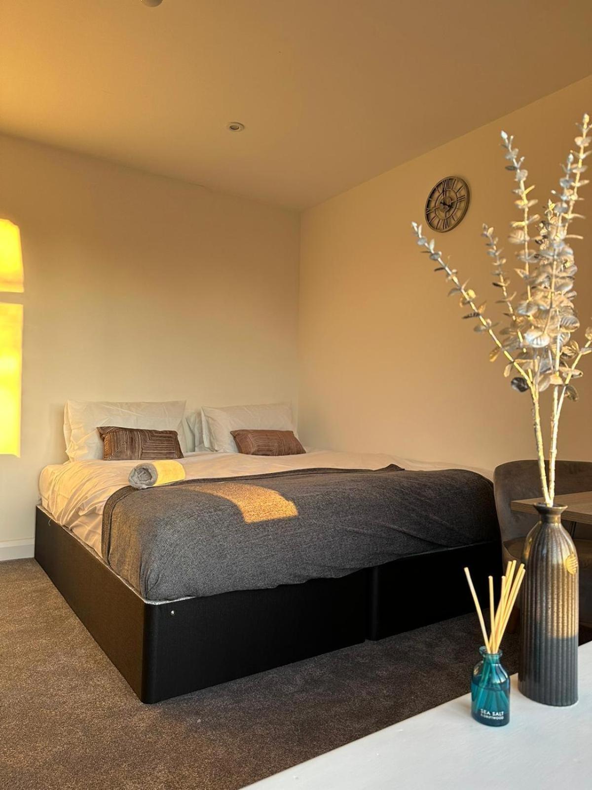 Alban Suites St Albans Exterior foto